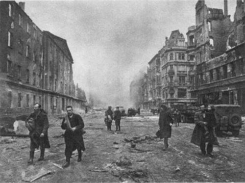 berlin-1945.jpg